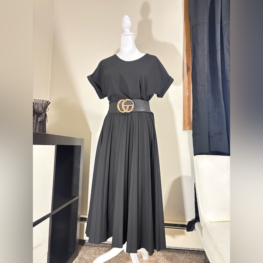Black Pleated Maxi Dress